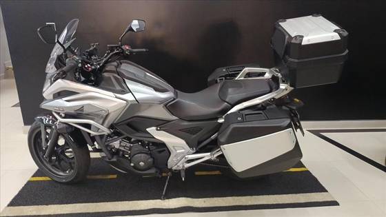 HONDA NC 750X ABS DCT HONDA NC 750X ABS DCT